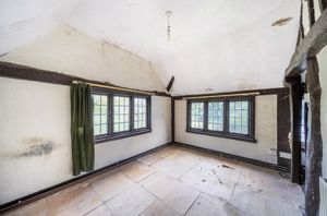 Photo 6- click for photo gallery